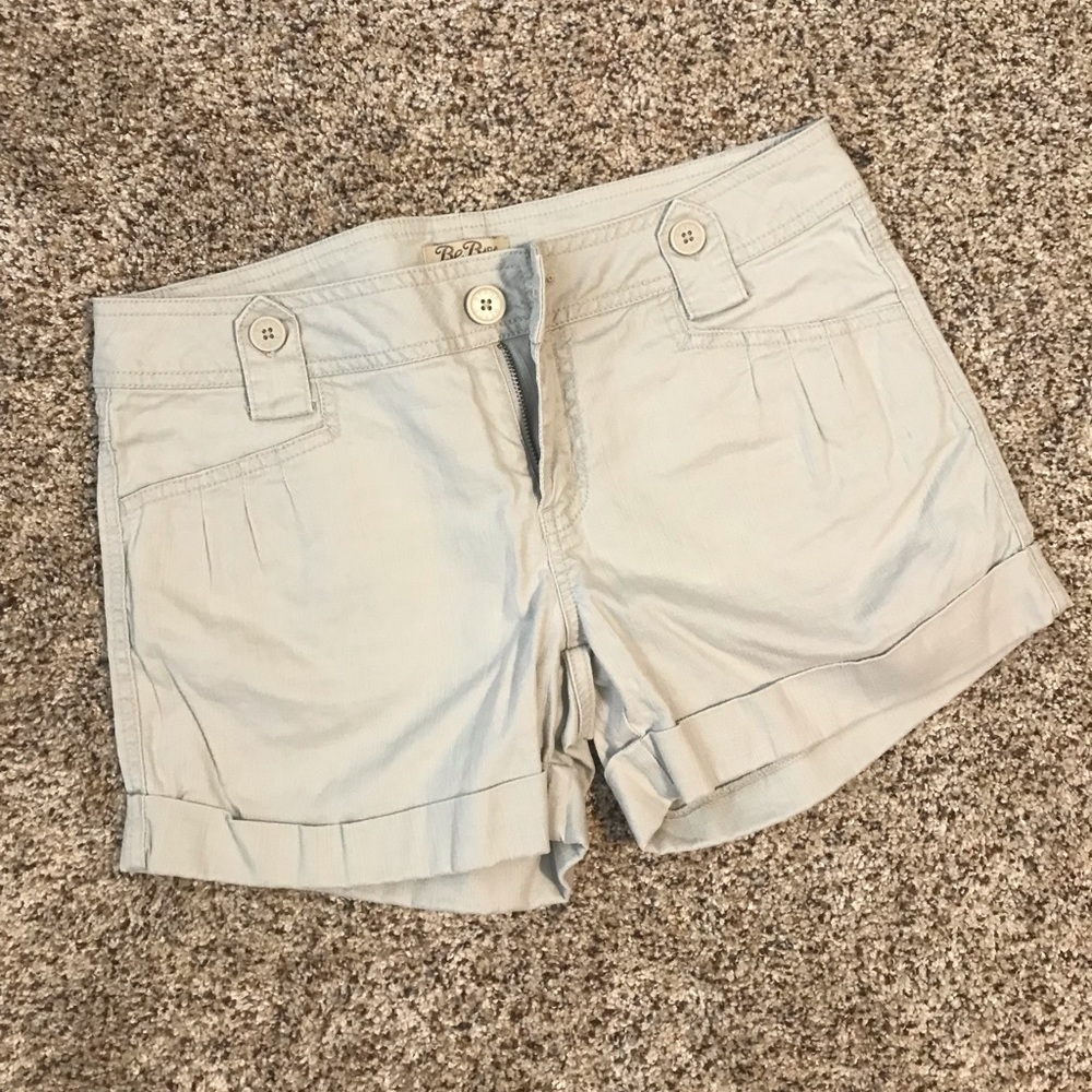 Khaki shorts
